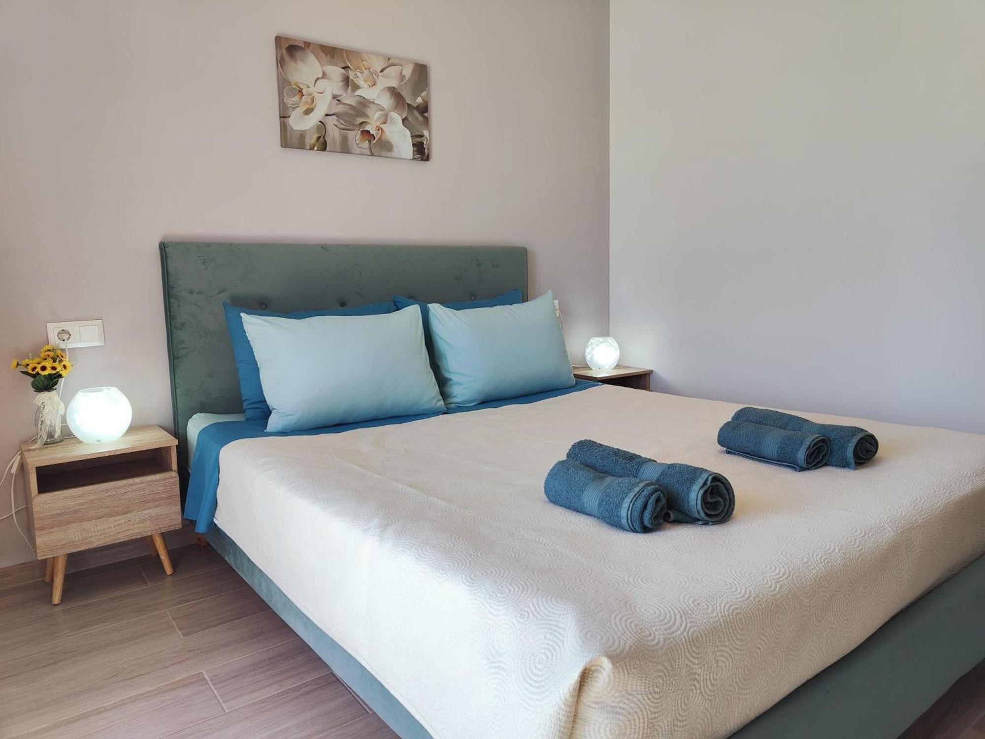 Depie Luxury Apartment In Pastida エクステリア 写真
